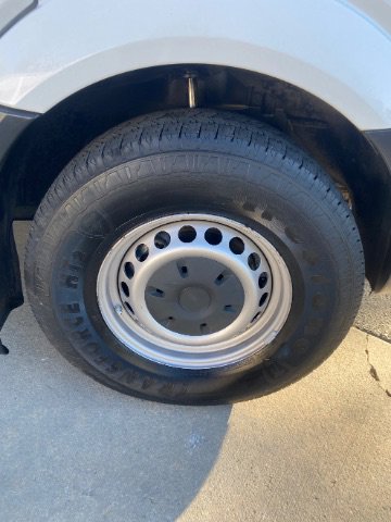 Used 2015 Freightliner Sprinter 2500 w/ Additional Battery Package image 24