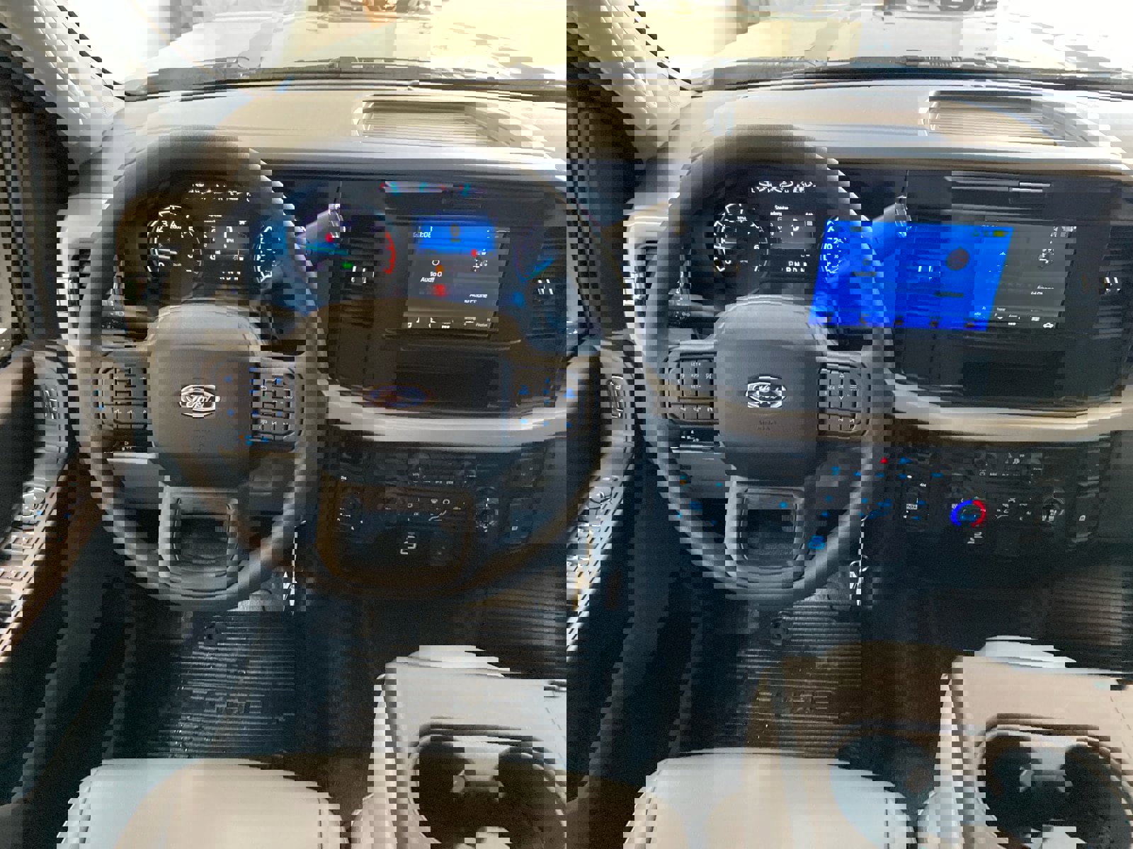 New 2026 Ford F250 XL w/ XL Chrome Package image 14