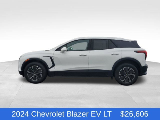 Certified 2024 Chevrolet Blazer EV LT AWD/4WD image 2