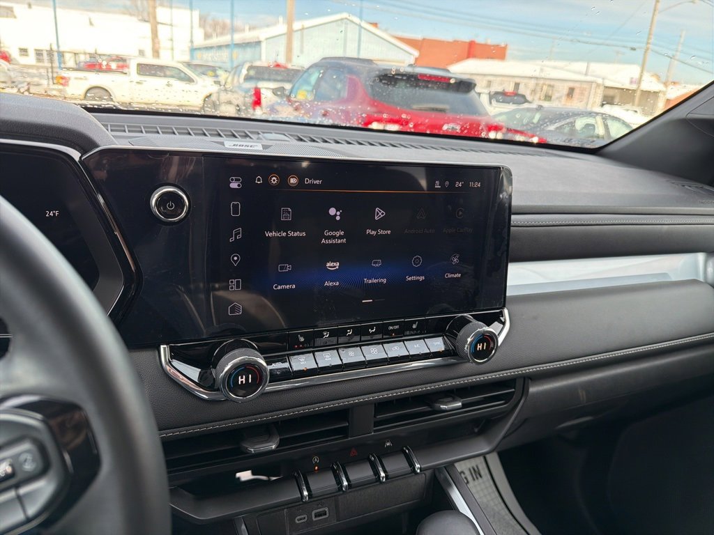 Used 2024 Chevrolet Colorado LT w/ LT Convenience Package II image 22