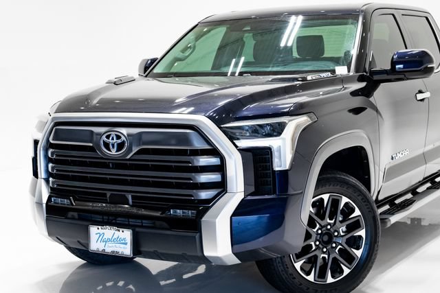 Used 2023 Toyota Tundra Limited w/ Power Package AWD/4WD image 2