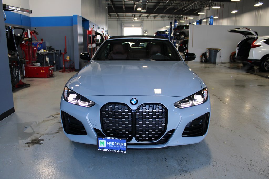 Used 2023 BMW 440i xDrive Convertible image 3