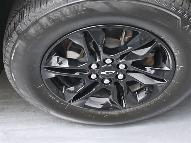 Used 2023 Chevrolet Traverse LT image 30