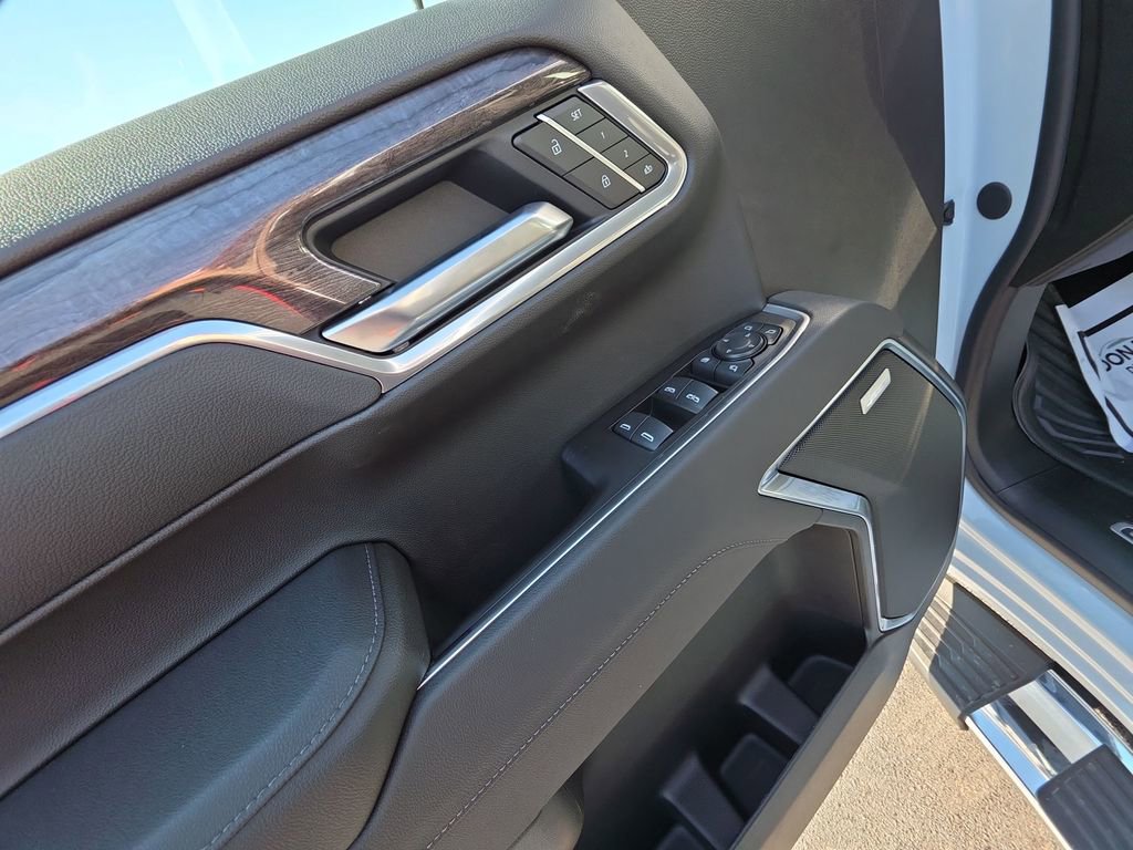 New 2026 Chevrolet Silverado 1500 LTZ w/ Z71 Off-Road Package image 13