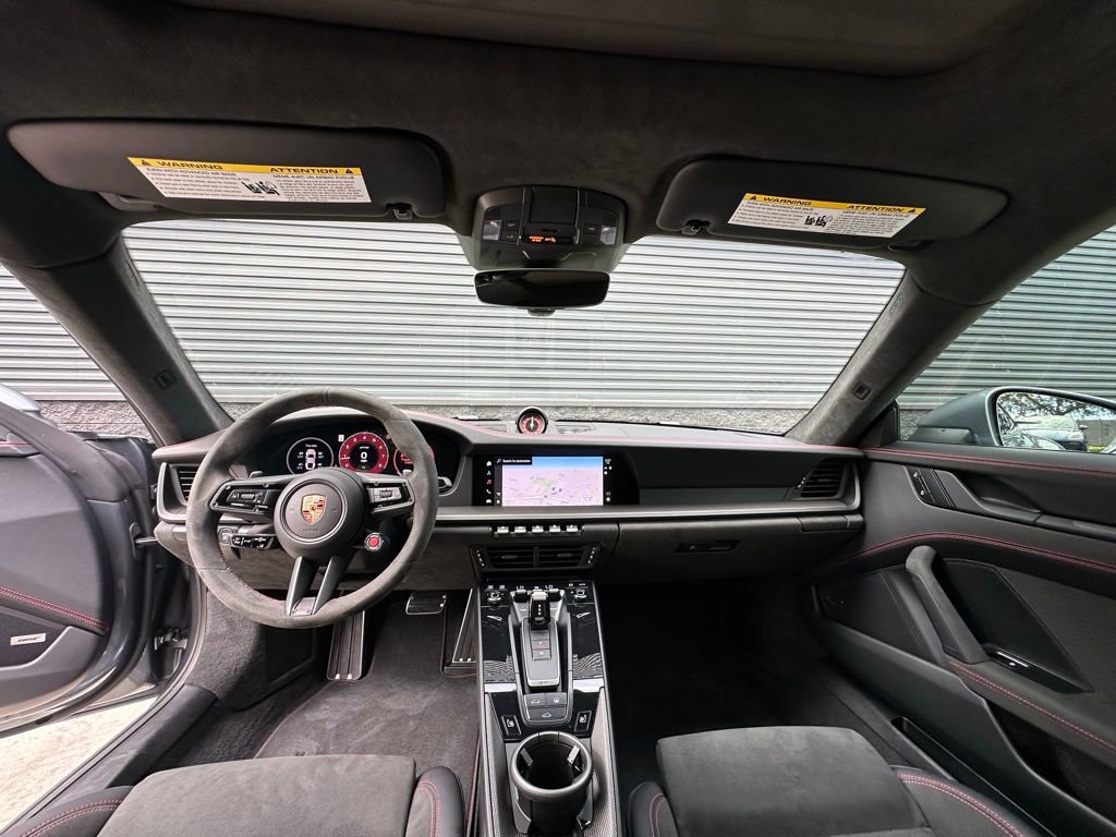 Used 2025 Porsche 911 Carrera GTS image 37