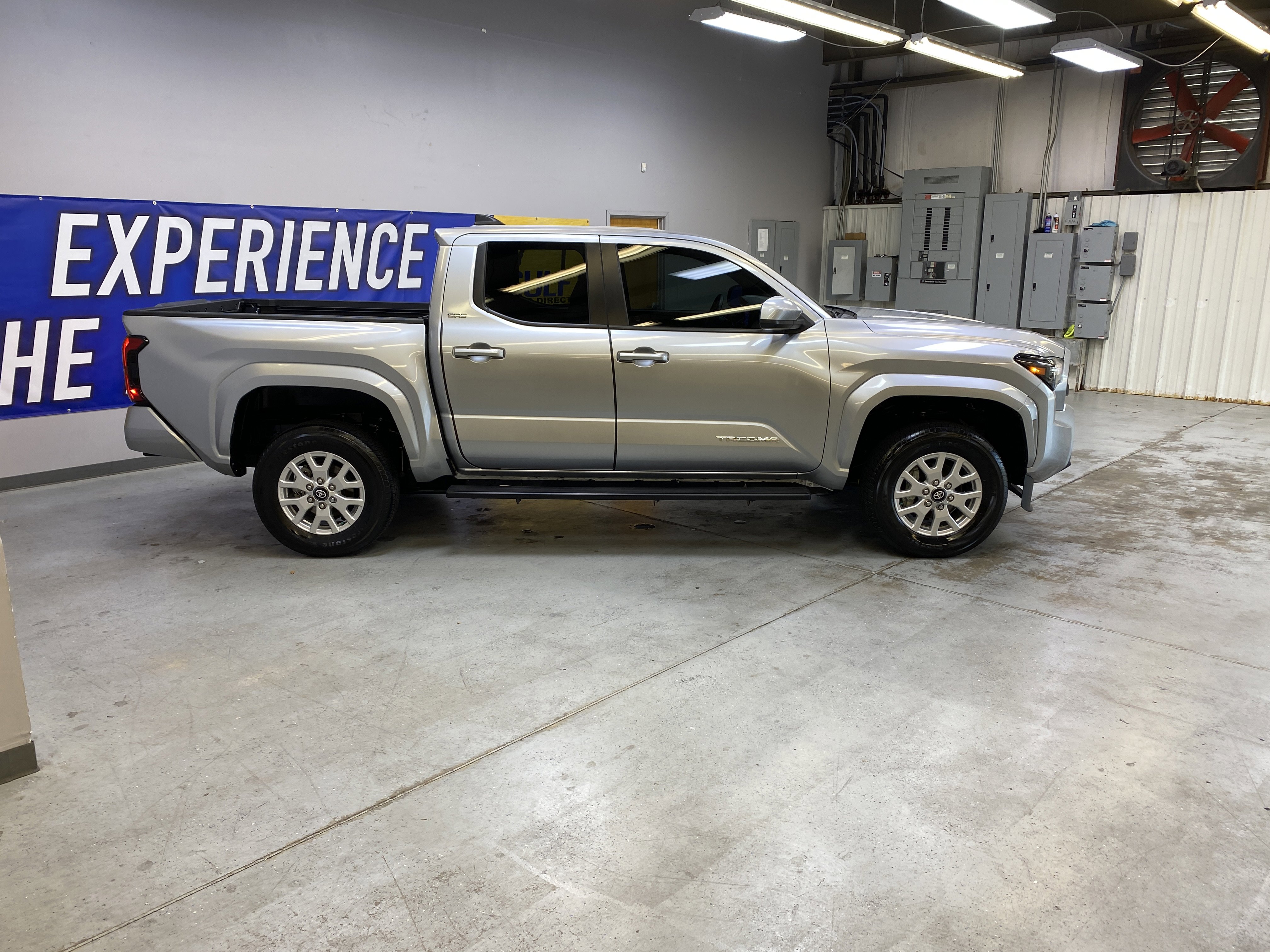 Used 2024 Toyota Tacoma SR5 image 8