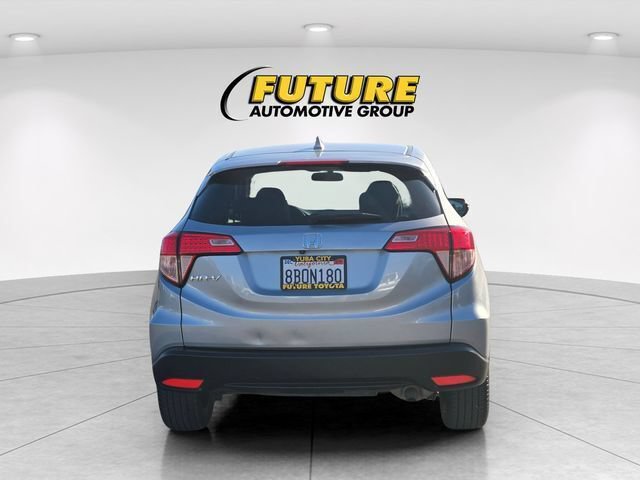 Used 2018 Honda HR-V EX image 6