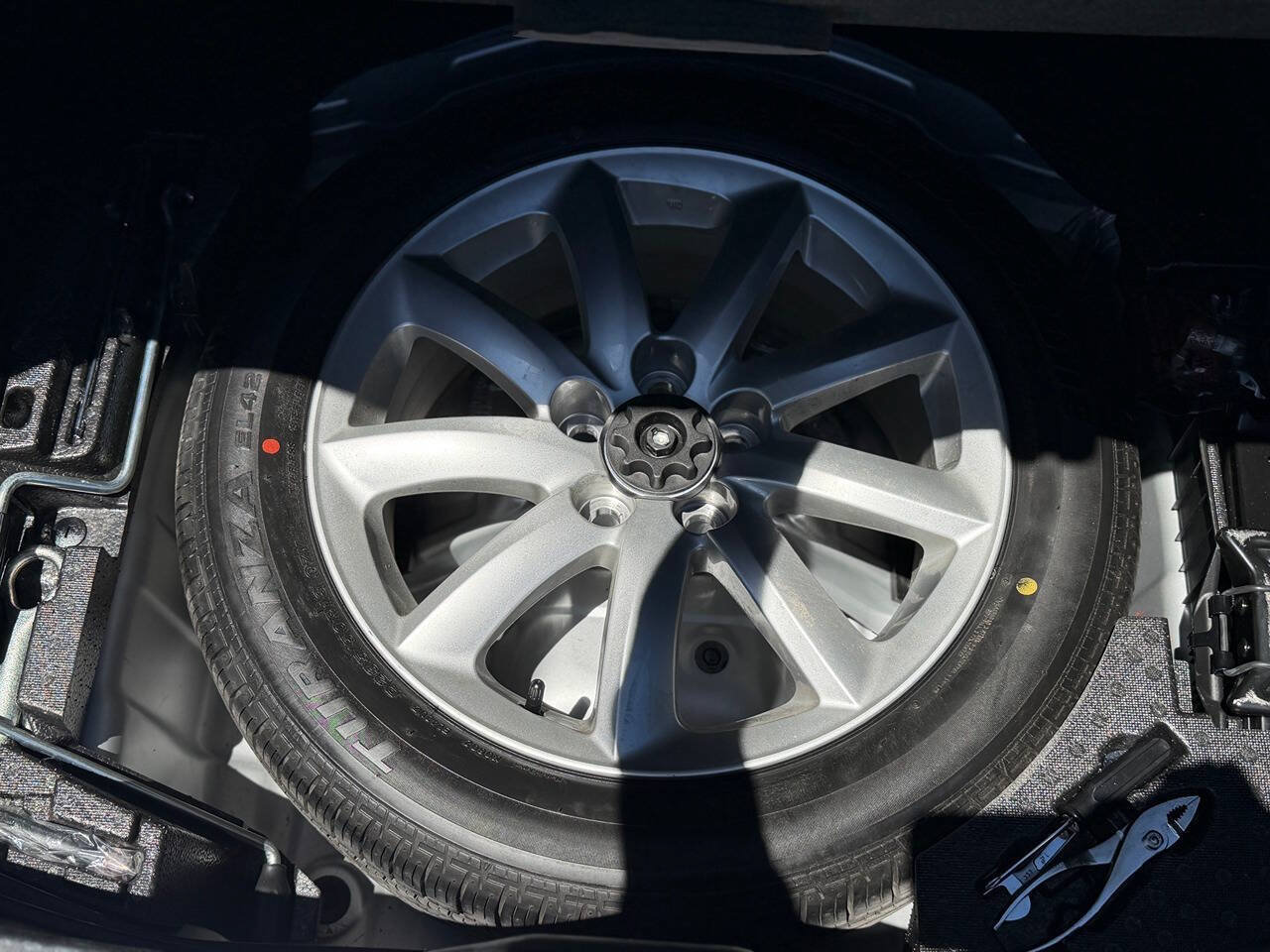 Used 2008 Lexus LS 460 RWD image 98