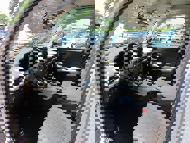 New 2026 Honda HR-V EX-L image 2