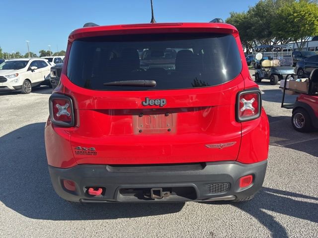 Used 2017 Jeep Renegade Trailhawk w/ Premium Trailhawk Package AWD/4WD image 6