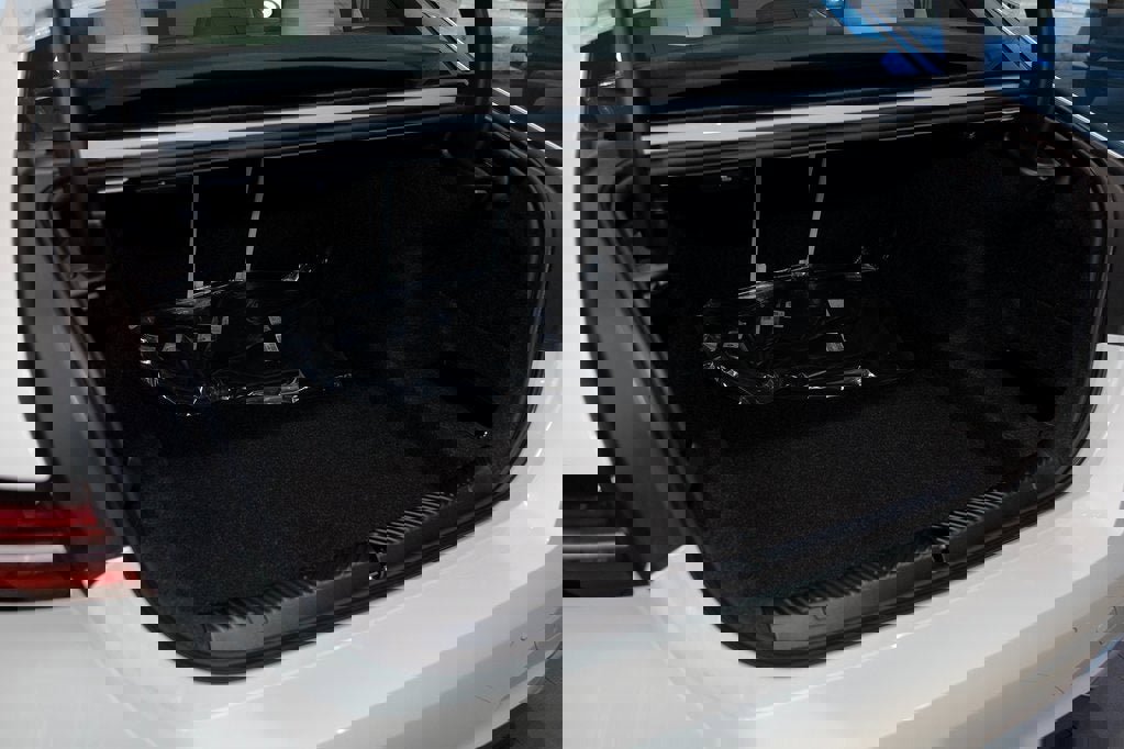 Used 2025 BMW 530i xDrive image 11