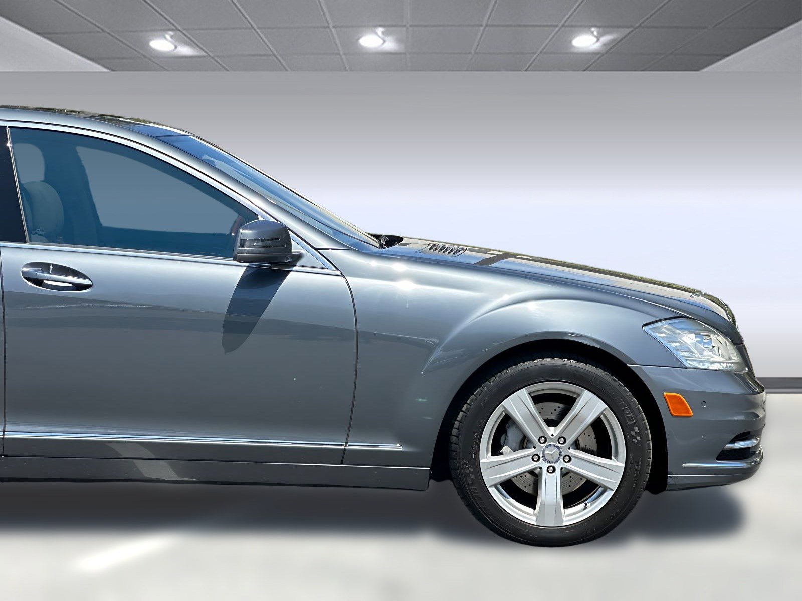 Used 2010 Mercedes-Benz S 550 image 35