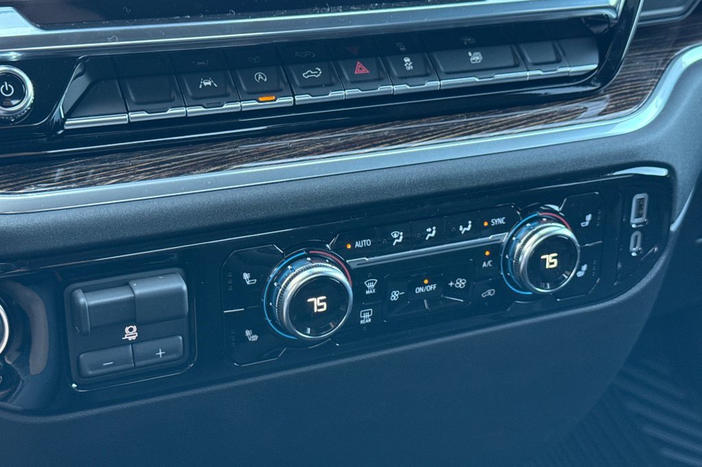 New 2026 GMC Sierra 1500 Elevation image 17