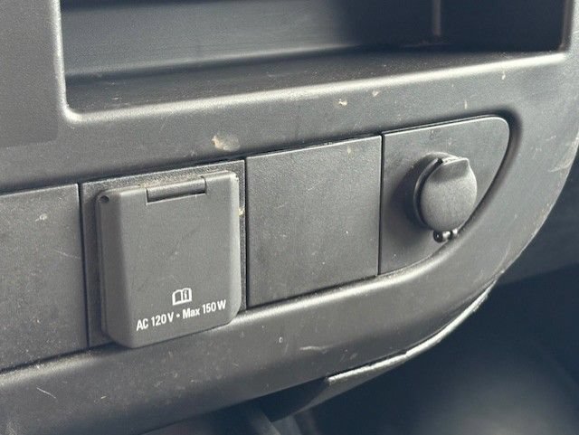 Used 2025 Chevrolet Express 2500 w/ Driver Convenience Package RWD image 17