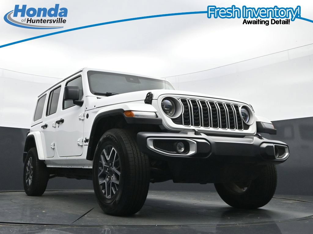 Used 2025 Jeep Wrangler Unlimited Sahara AWD/4WD image 27