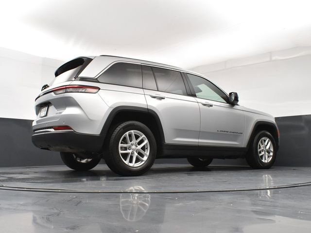 Used 2024 Jeep Grand Cherokee Laredo X w/ Trailer Tow Package image 24