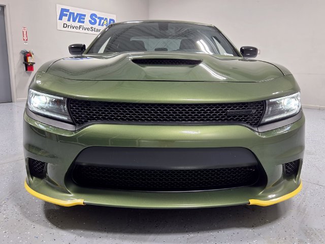 Used 2023 Dodge Charger R/T w/ Blacktop Package RWD image 2