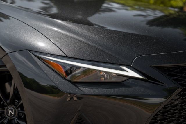 Used 2024 Lexus IS 300 F Sport RWD image 8