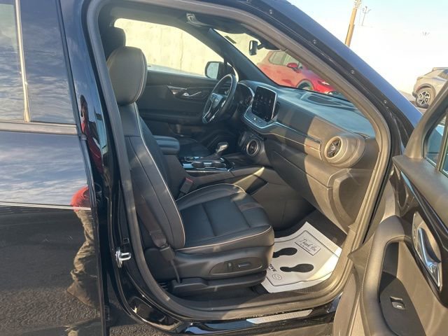 Used 2023 Chevrolet Blazer Premier w/ Enhanced Convenience Package image 31