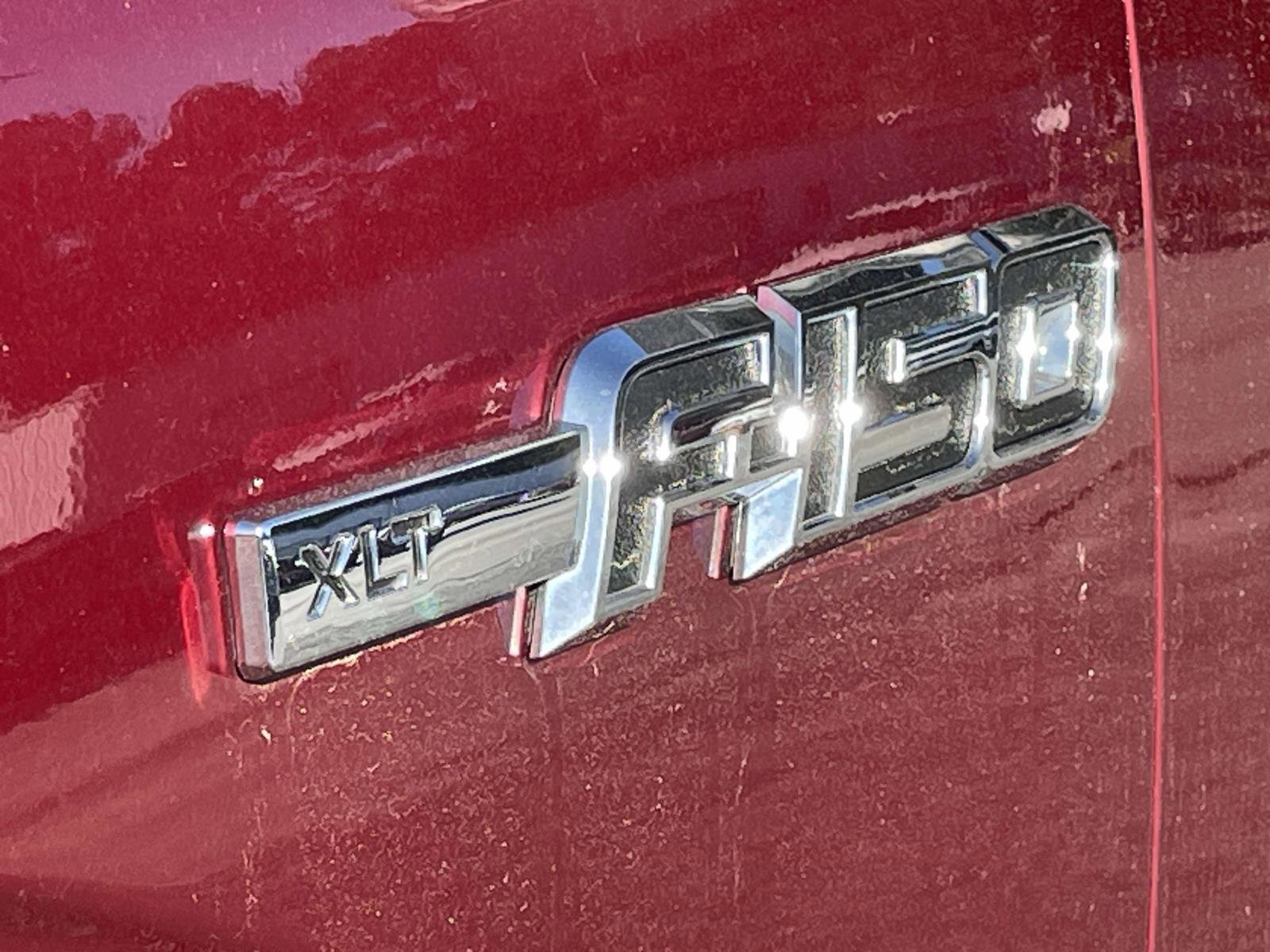 Used 2014 Ford F150 XLT w/ Equipment Group 302A Luxury image 9