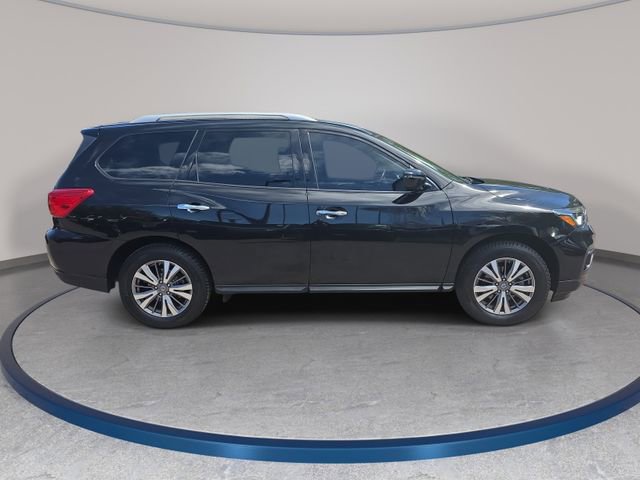 Used 2018 Nissan Pathfinder SV AWD/4WD image 5