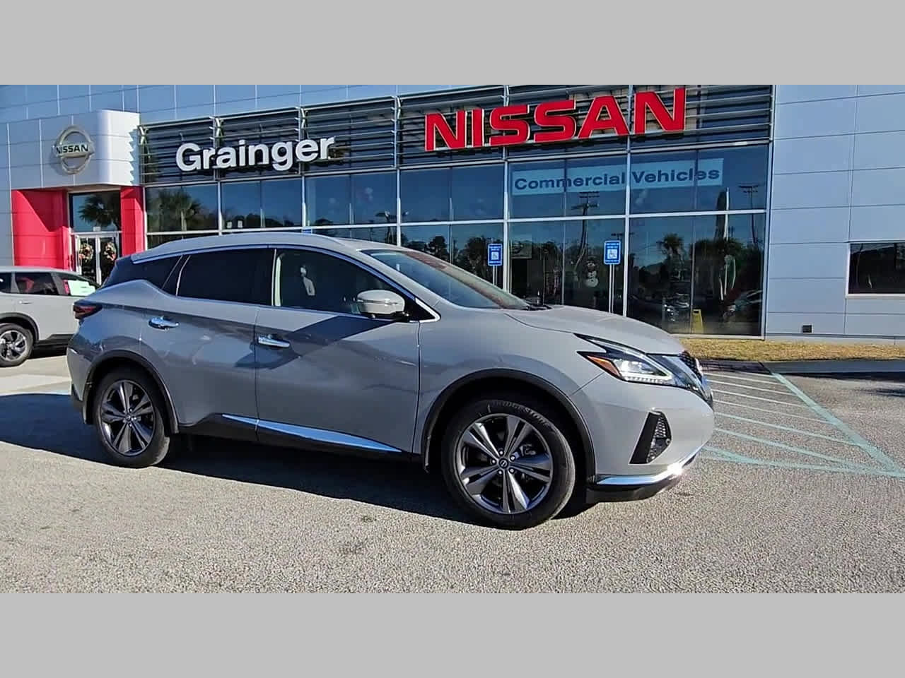 Used 2023 Nissan Murano Platinum w/ Cargo Package image 38