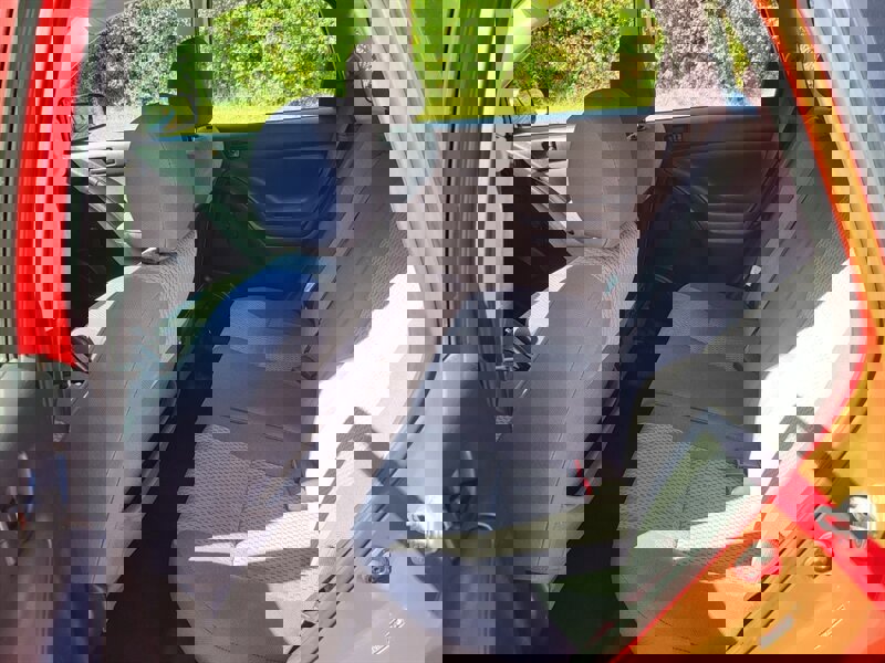 Used 2006 Toyota Matrix XR image 16