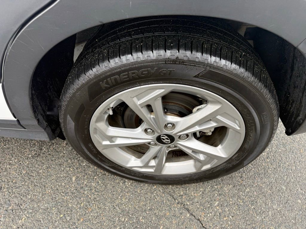 Used 2023 Hyundai Kona SEL w/ Cargo Package image 12