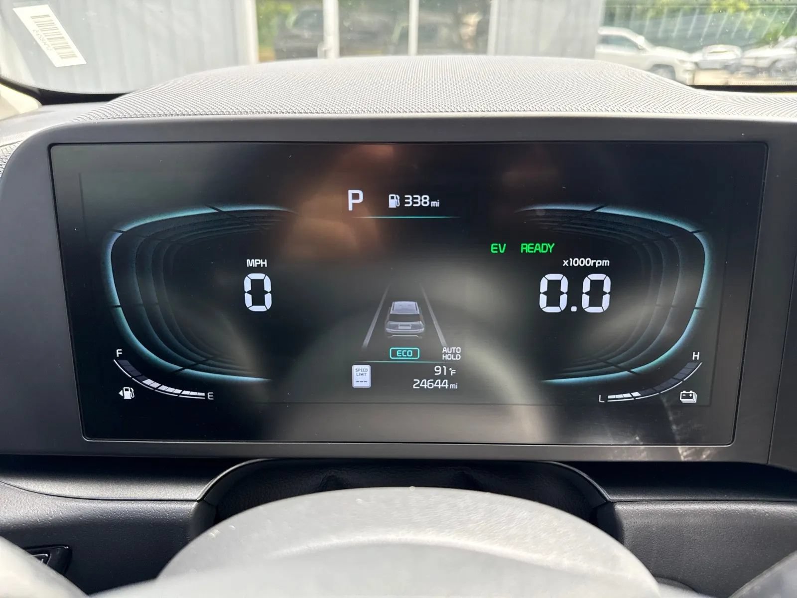 Used 2025 Kia Niro LX FWD image 19