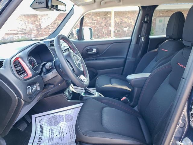 Used 2023 Jeep Renegade Trailhawk image 11