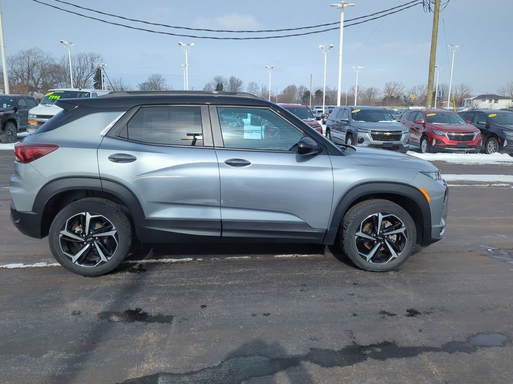 Certified 2023 Chevrolet TrailBlazer RS w/ Convenience Package image 9