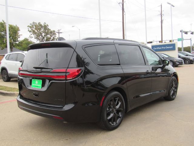 Used 2026 Chrysler Pacifica Limited w/ S Appearance Package image 7