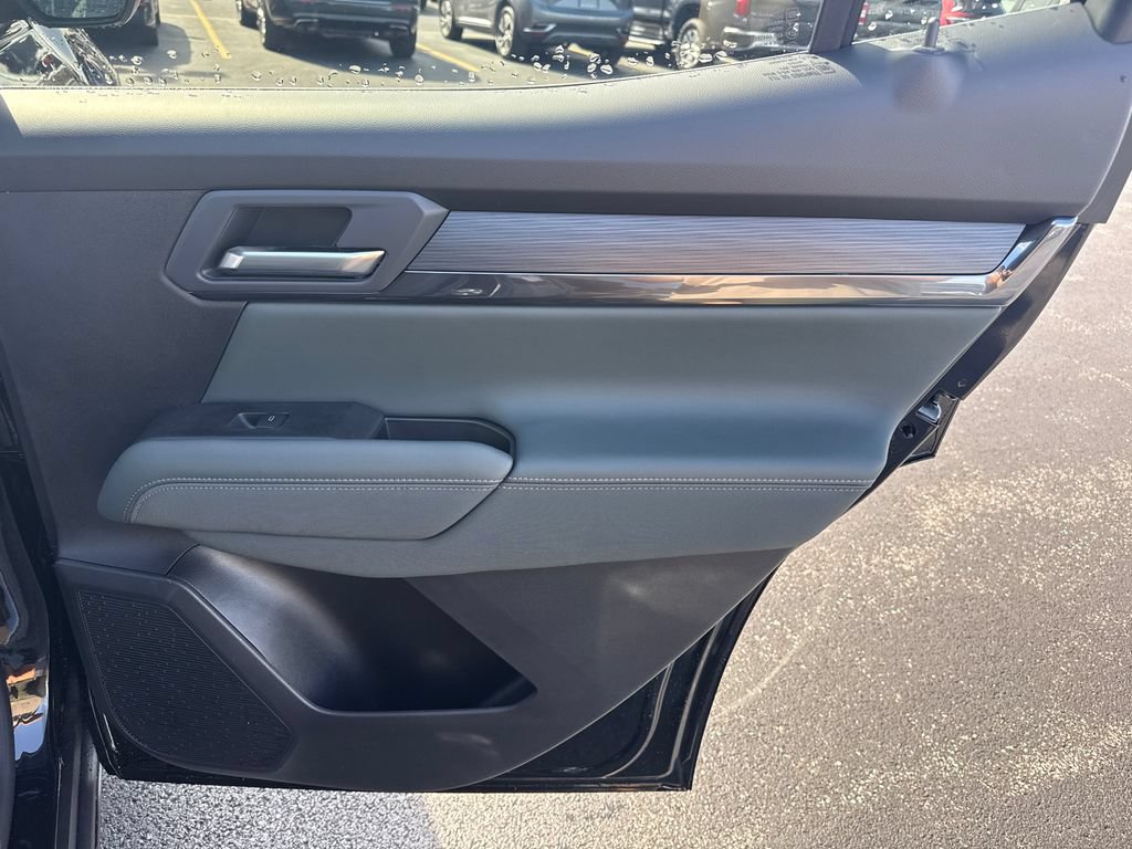 New 2026 GMC Terrain AT4 AWD/4WD image 36