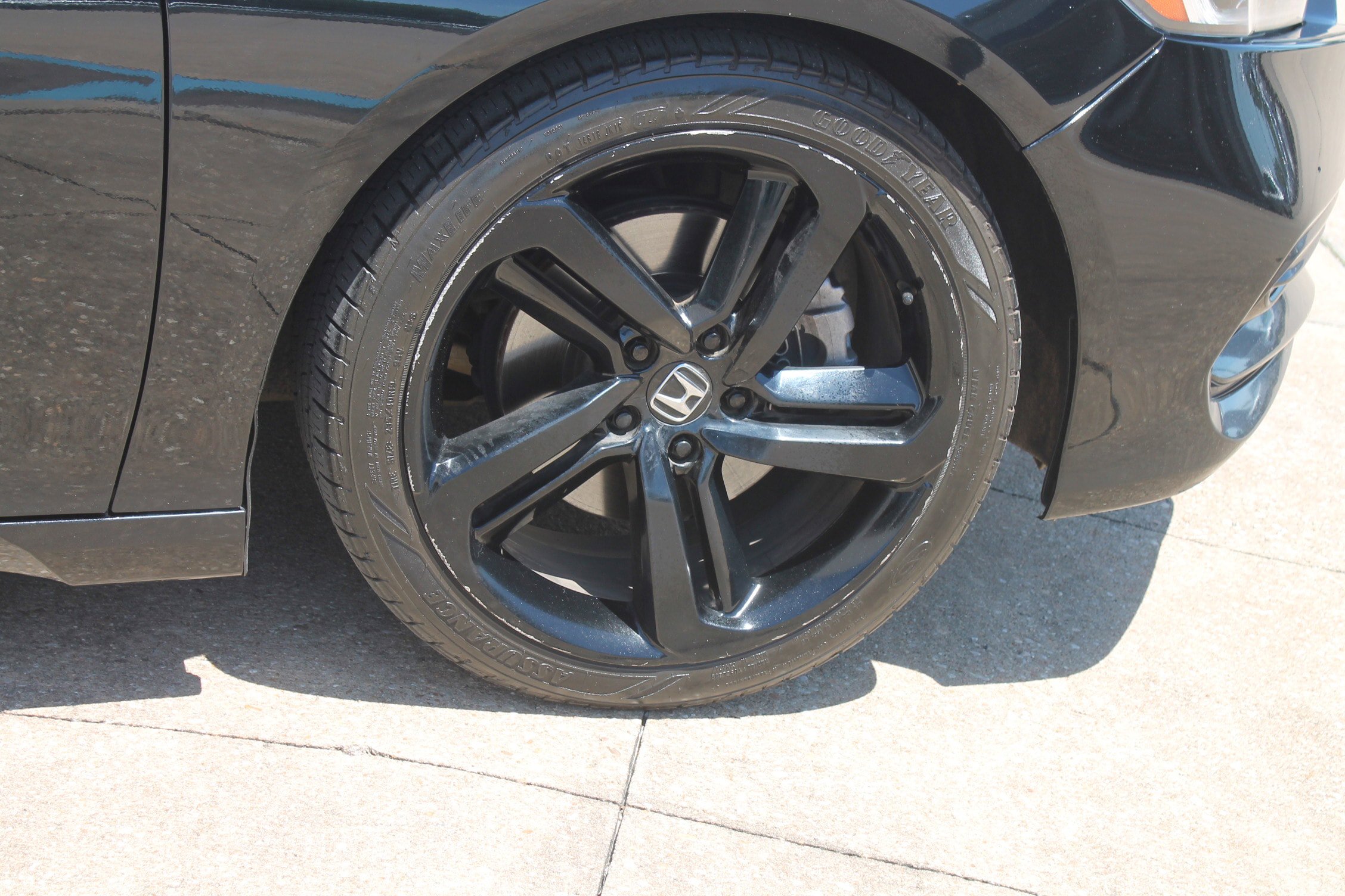 Used 2020 Honda Accord Sport image 4