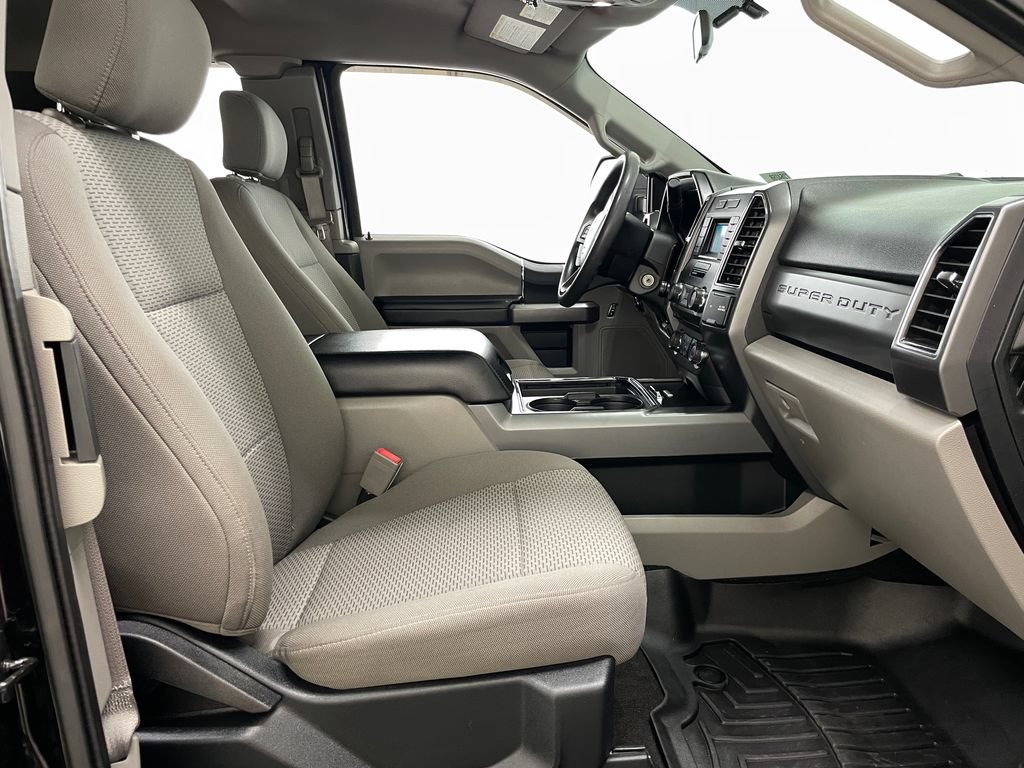 Used 2018 Ford F250 XLT w/ XLT Value Package AWD/4WD image 36