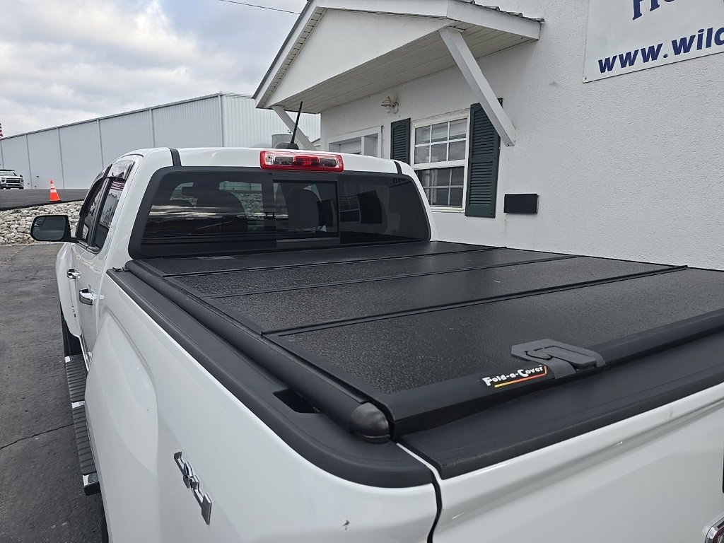 Used 2016 GMC Canyon SLT w/ Driver Alert Package image 18