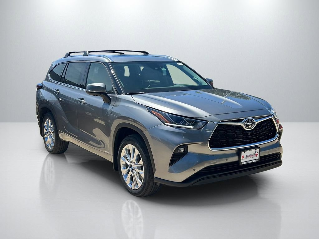 New 2026 Toyota Highlander Limited AWD/4WD image 3