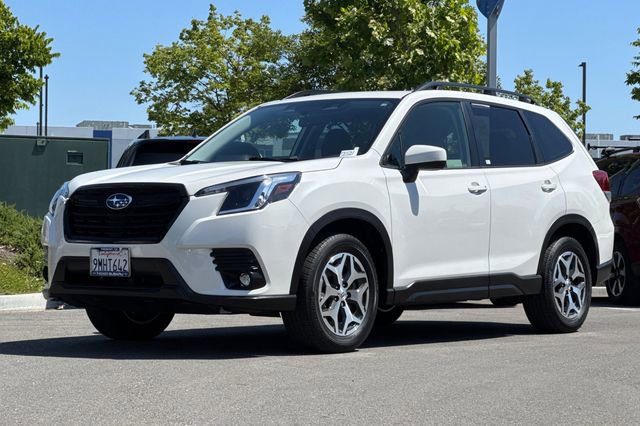 Used 2024 Subaru Forester Premium AWD/4WD image 8