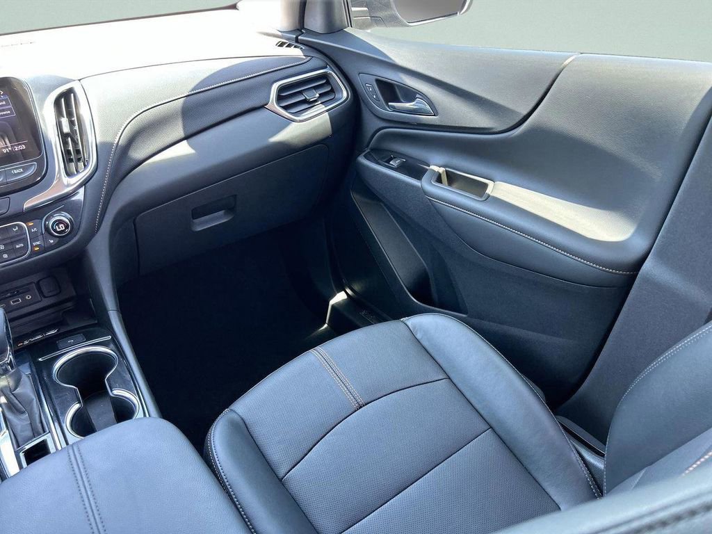 Used 2022 Chevrolet Equinox Premier FWD image 19