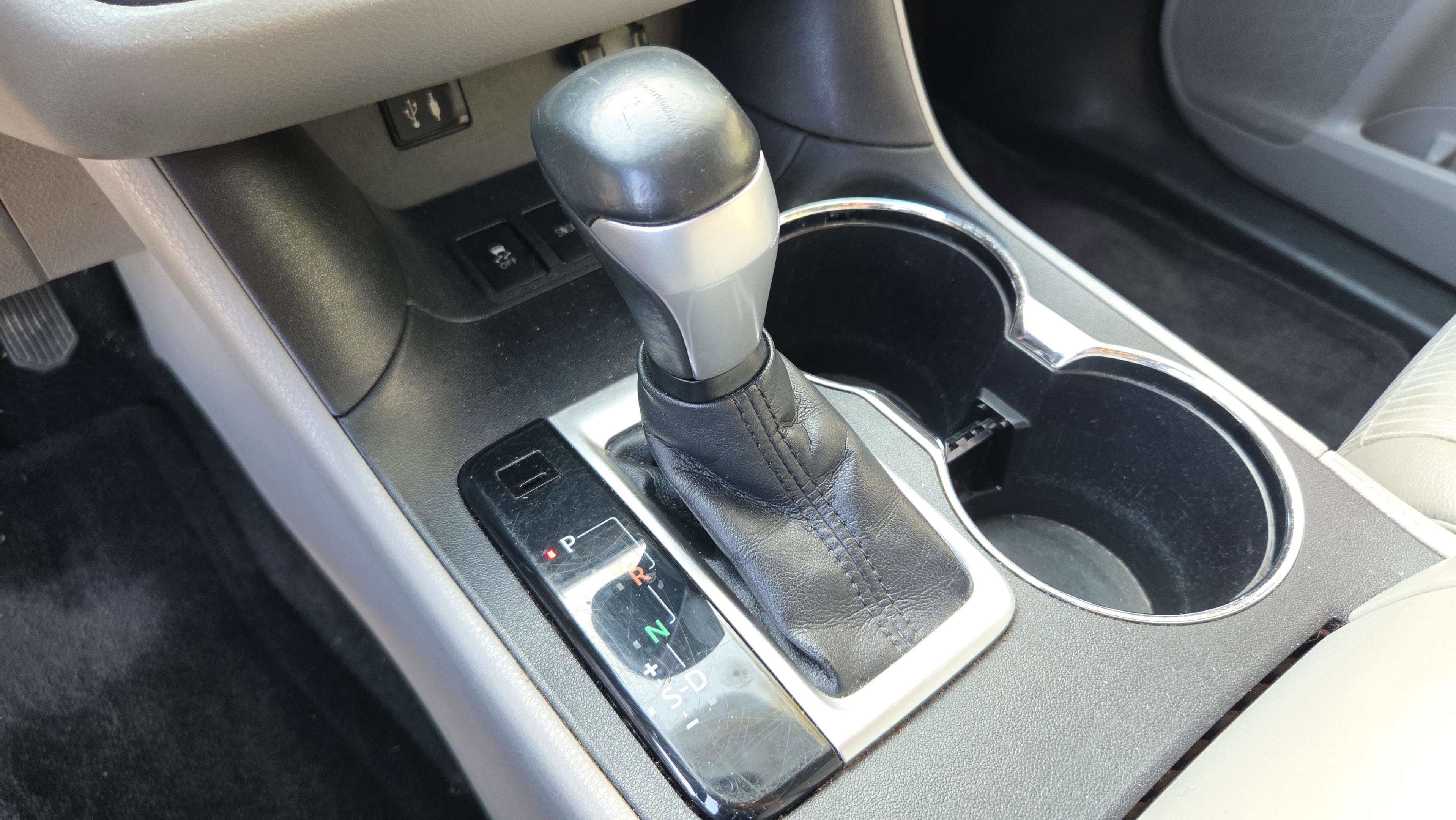 Used 2015 Toyota Highlander Plus image 26