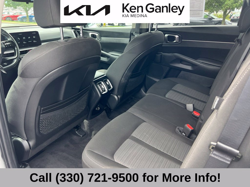 Certified 2026 Kia Sorento LX FWD image 47