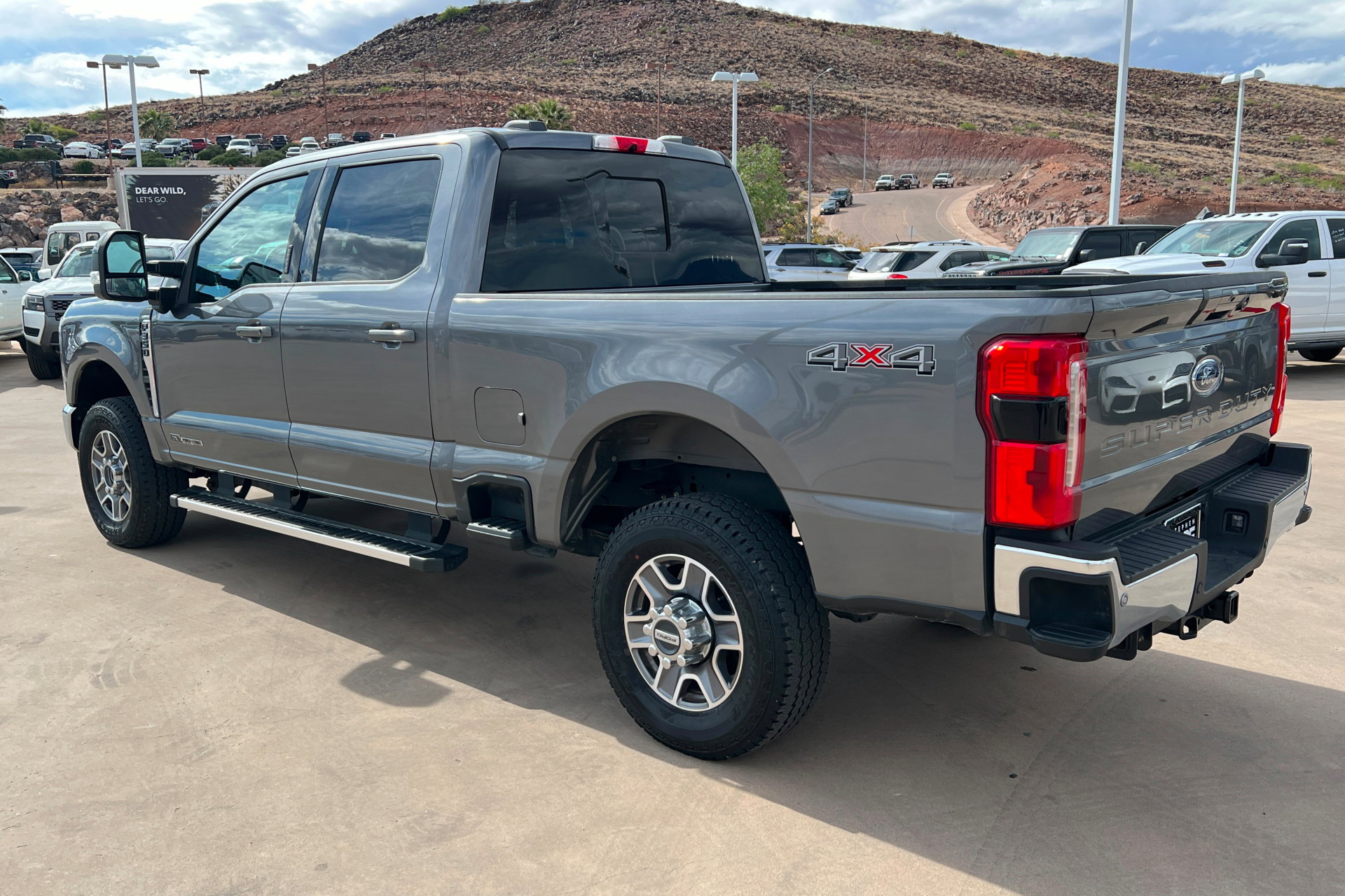 Used 2024 Ford F350 Lariat AWD/4WD image 3