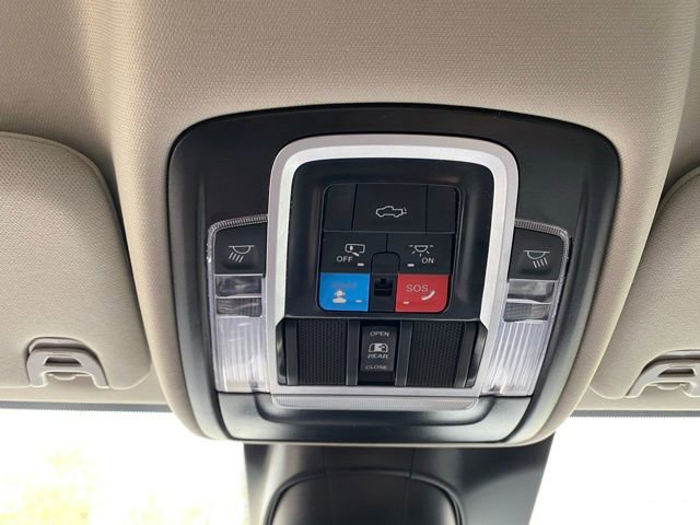 Used 2024 RAM 2500 Laramie w/ Safety Group AWD/4WD image 15