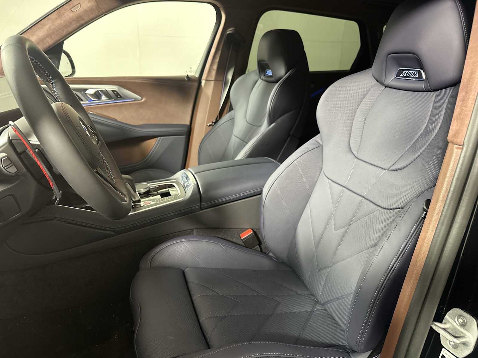 New 2026 BMW XM Label Red image 11