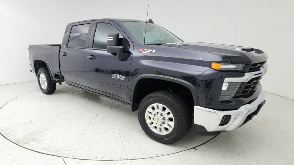 Used 2024 Chevrolet Silverado 2500 LT w/ Texas Edition AWD/4WD image 1