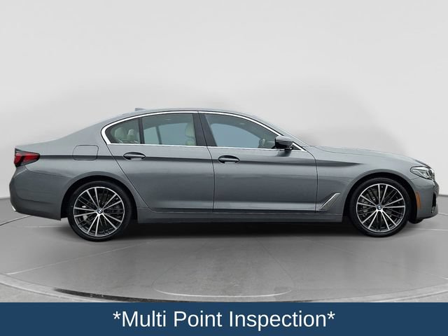 Used 2023 BMW 530i w/ Premium Package RWD image 9