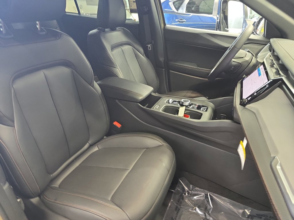 New 2026 Jeep Cherokee Limited AWD/4WD image 10
