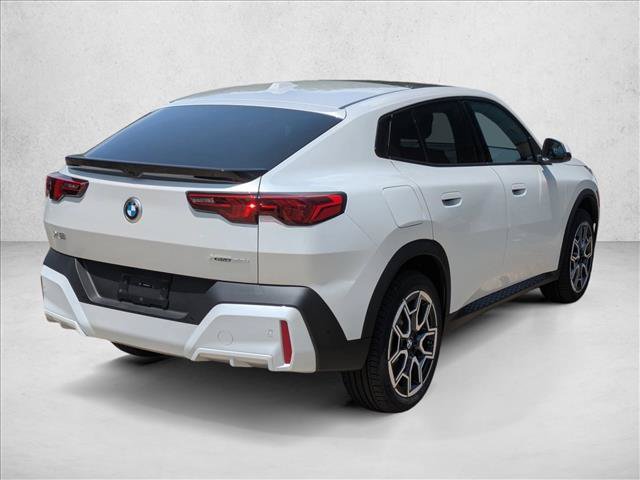 New 2026 BMW X2 xDrive28i w/ Technology Package AWD/4WD image 2