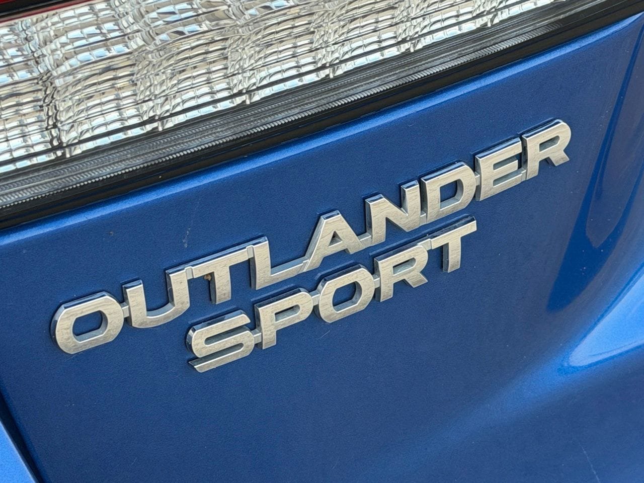Used 2024 Mitsubishi Outlander Sport LE AWD/4WD image 11