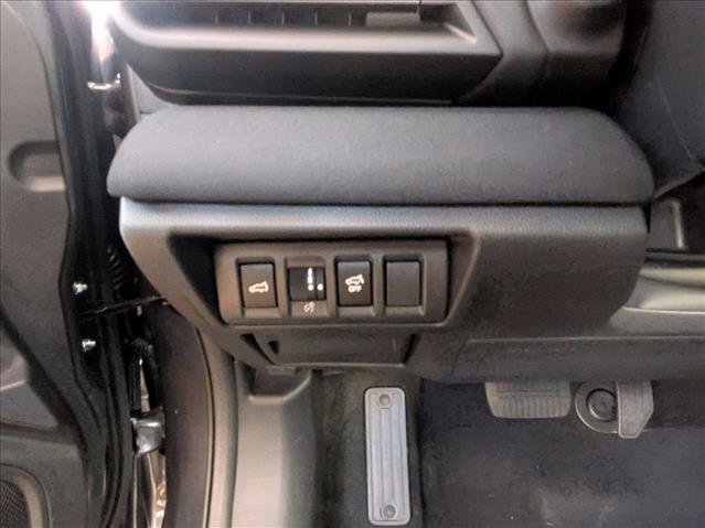 New 2025 Subaru Outback Premium image 16